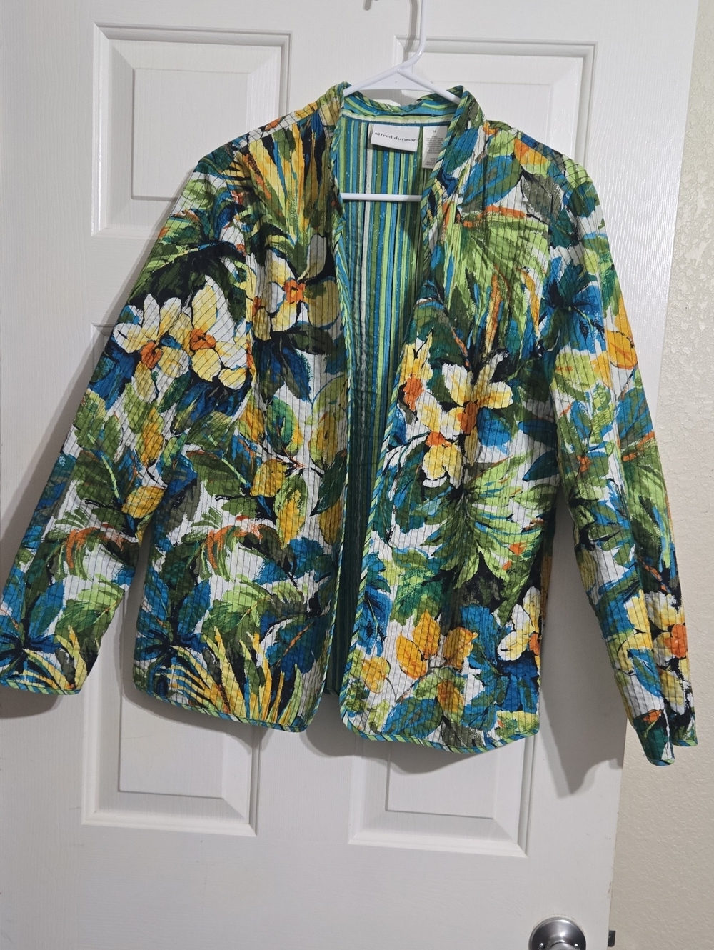 Alfred Dunner Tropical Floral Quilted Jacket in Green & Blue Reversible